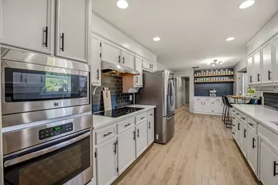 4433 Quail Hollow Road, Fort Worth, TX 76133 - Photo 11