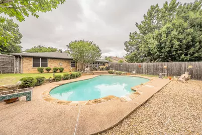 500 Emerson Drive, Euless, TX 76039 - Photo 27