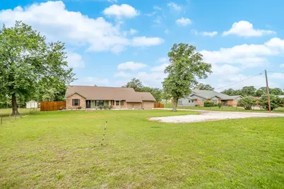 3412 E Renfro Street, Burleson, TX 76028 - Photo 3