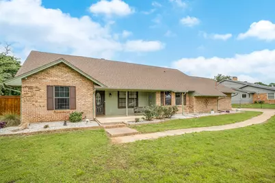 3412 E Renfro Street, Burleson, TX 76028 - Photo 5