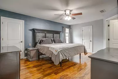 3412 E Renfro Street, Burleson, TX 76028 - Photo 27