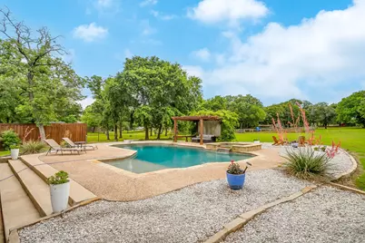3412 E Renfro Street, Burleson, TX 76028 - Photo 11