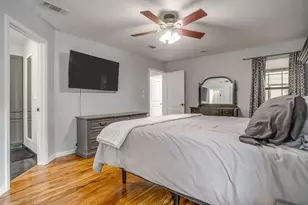 3412 E Renfro St, Burleson, TX 76028 - Photo 29