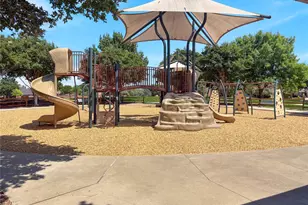 15701 Wyoming Dr, Frisco, TX 75035 - Photo 23