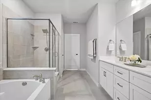 113 Camelia St, Garland, TX 75043 - Photo 23