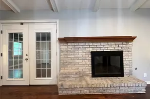 1409 Hillcrest St, Ennis, TX 75119 - Photo 17
