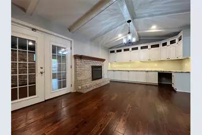 1409 Hillcrest Street, Ennis, TX 75119 - Photo 7