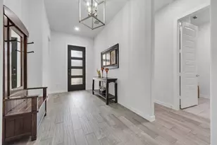 336 Cowling Dr, Little Elm, TX 75068 - Photo 3