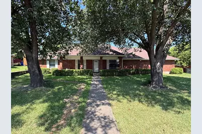 314 Trollinger Street, Whitesboro, TX 76273 - Photo 1