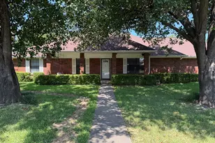 314 Trollinger St, Whitesboro, TX 76273 - Photo 3