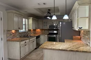 314 Trollinger St, Whitesboro, TX 76273 - Photo 5