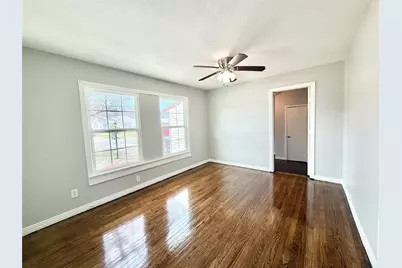 4813 Sandage Avenue, Fort Worth, TX 76115 - Photo 7