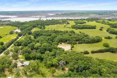 6111 County Road 2610, Bonham, TX 75418 - Photo 31