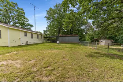 6111 County Road 2610, Bonham, TX 75418 - Photo 11