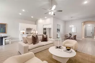937 Rosebay Dr, Justin, TX 76247 - Photo 3