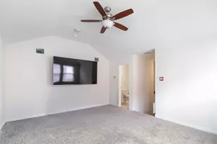 816 Skytop Dr, Fort Worth, TX 76052 - Photo 23