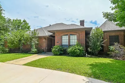 209 Plantation Drive, Coppell, TX 75019 - Photo 3