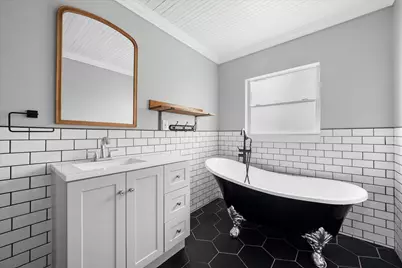 2020 Bluebonnet Drive, Fort Worth, TX 76111 - Photo 7