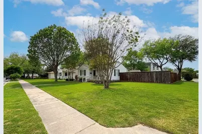 9919 Dresden, Dallas, TX 75220 - Photo 3