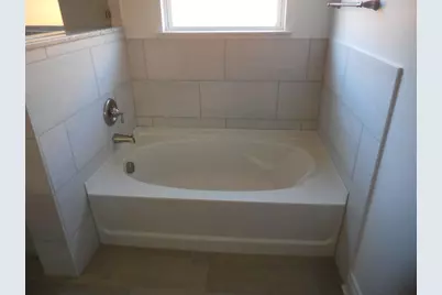 706 Ransom Way, Greenville, TX 75402 - Photo 13