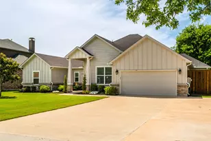 7304 Carol Dr, Greenville, TX 75402 - Photo 1