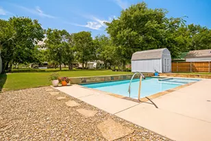 7304 Carol Dr, Greenville, TX 75402 - Photo 33