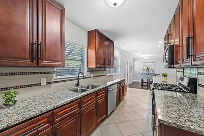 806 Greenhaven Drive, Richardson, TX 75080 - Photo 3