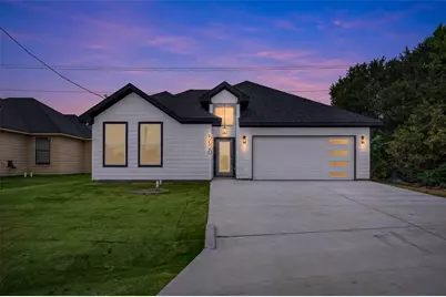 5620 Van Horn Drive, Granbury, TX 76048 - Photo 1