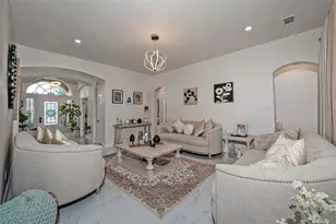 5925 Legend Ln, The Colony, TX 75056 - Photo 9