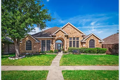 5925 Legend Lane, The Colony, TX 75056 - Photo 1