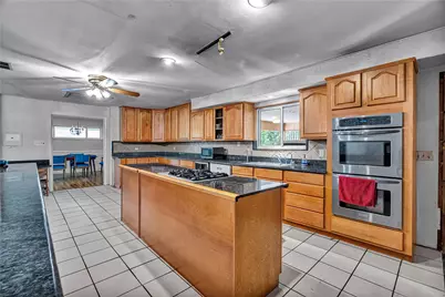 5108 Crown Road, Fort Worth, TX 76114 - Photo 5