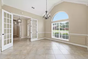 1146 Oakhurst St, Denton, TX 76210 - Photo 5