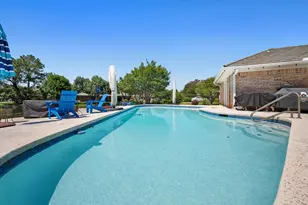 2806 Augusta Ln, Arlington, TX 76012 - Photo 3