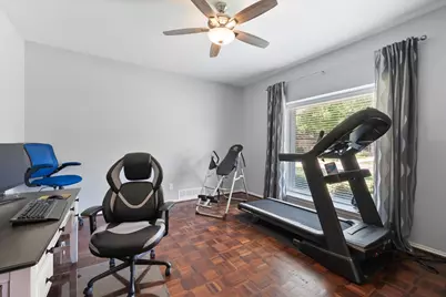 2806 Augusta Lane, Arlington, TX 76012 - Photo 15
