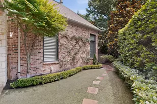 2148 Fawnwood Dr, Plano, TX 75093 - Photo 33