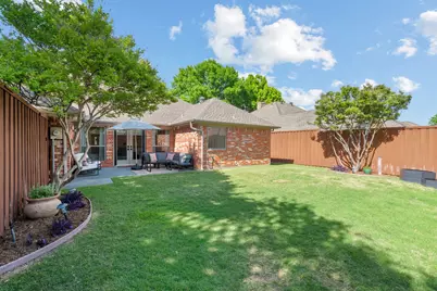 2424 Bowie Drive, Plano, TX 75025 - Photo 25