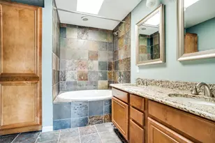 2020 N Garrett Ave, Dallas, TX 75206 - Photo 11