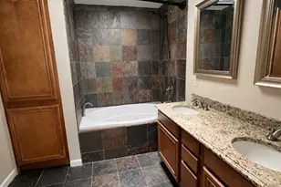 2020 N Garrett Ave, Dallas, TX 75206 - Photo 13