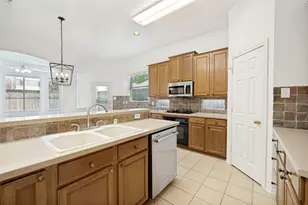2228 Coldwater Ln, Frisco, TX 75033 - Photo 13