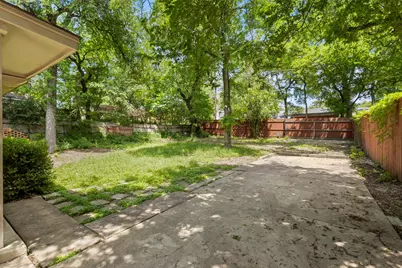 1310 Michigan Avenue, Dallas, TX 75216 - Photo 27