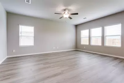 708 McKenna Drive, Lowry Crossing, TX 75069 - Photo 5