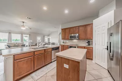245 Cedar Crest Drive, Justin, TX 76247 - Photo 13