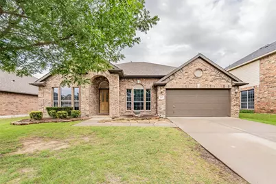 245 Cedar Crest Drive, Justin, TX 76247 - Photo 1