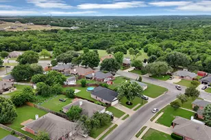 1151 Darren Dr, Burleson, TX 76028 - Photo 7