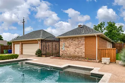 4200 Mesa Drive, Carrollton, TX 75010 - Photo 37