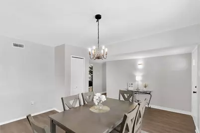 2006 Southern Oaks, Carrollton, TX 75007 - Photo 7