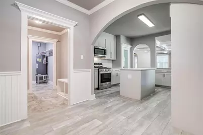 2921 S Jennings Avenue, Fort Worth, TX 76110 - Photo 5