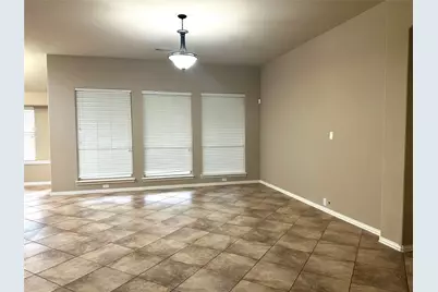 7255 Rueda, Grand Prairie, TX 75054 - Photo 3