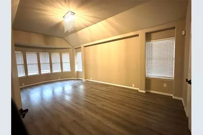 7255 Rueda, Grand Prairie, TX 75054 - Photo 9