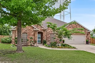 720 Saddle Ridge Tr, Weatherford, TX 76087 - Photo 1